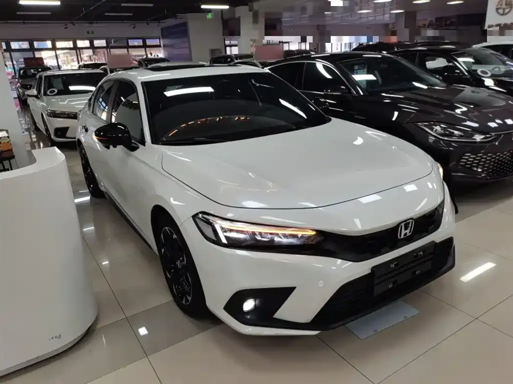 Honda Civic 2024 из CN, фото 9