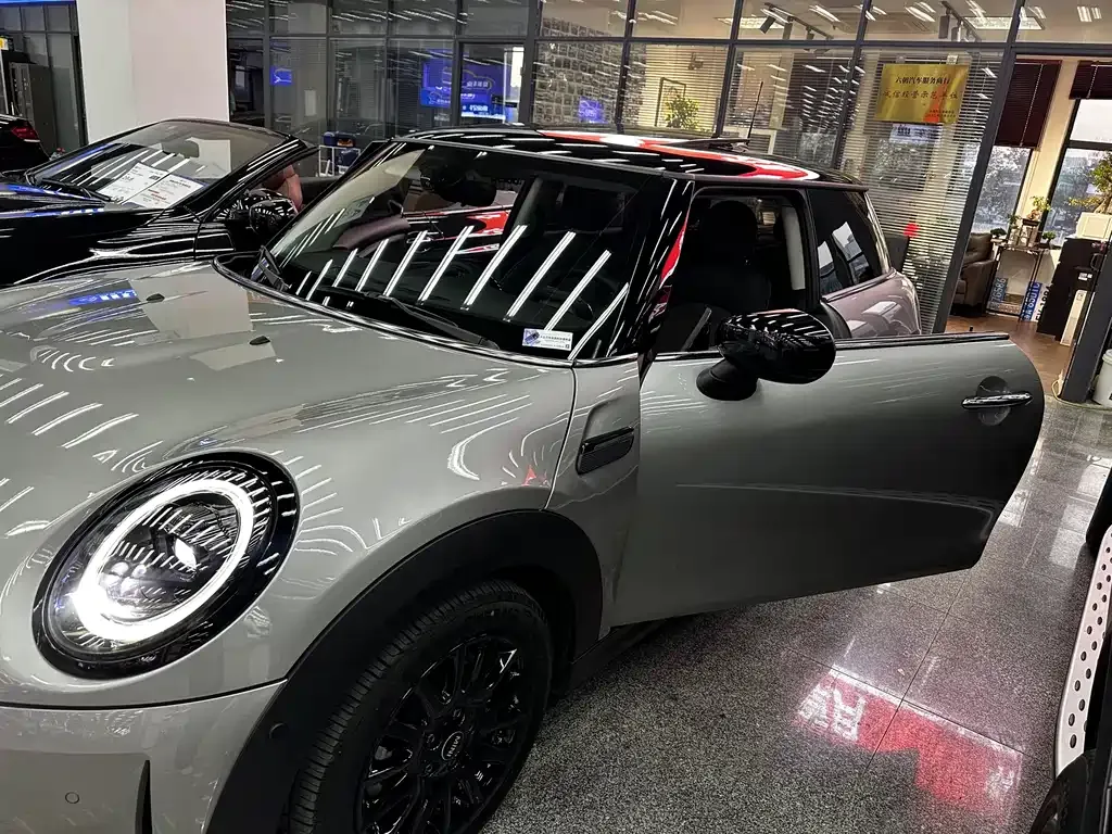 MINI Cooper (3-door) 2024 из CN, фото 8