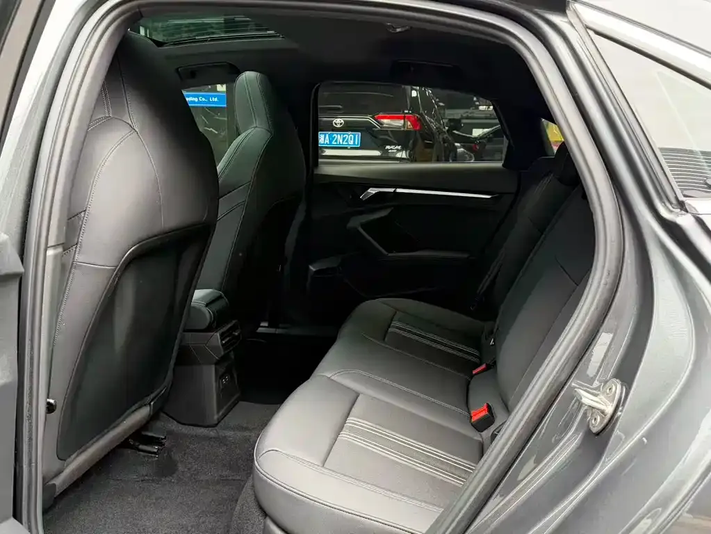 Audi A3 2022 из CN, фото 7
