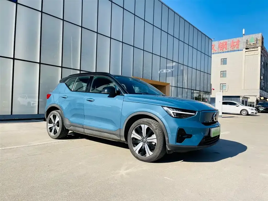 Volvo XC40 NEV 2023 из CN, фото 4