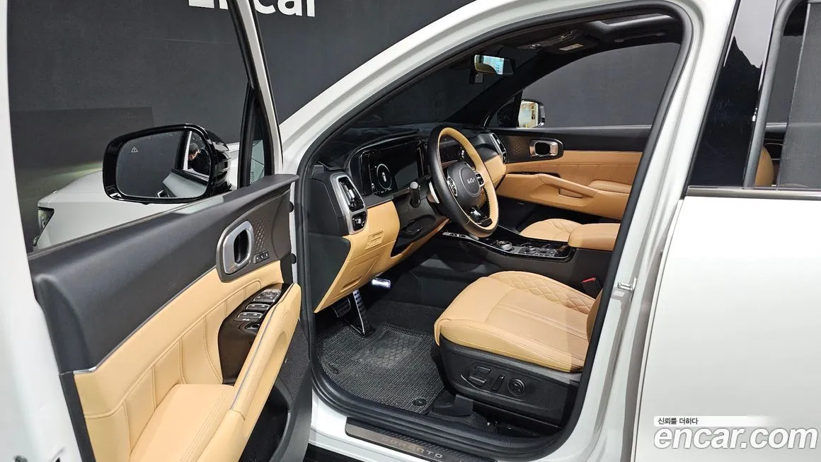 Kia Sorento — фото 7