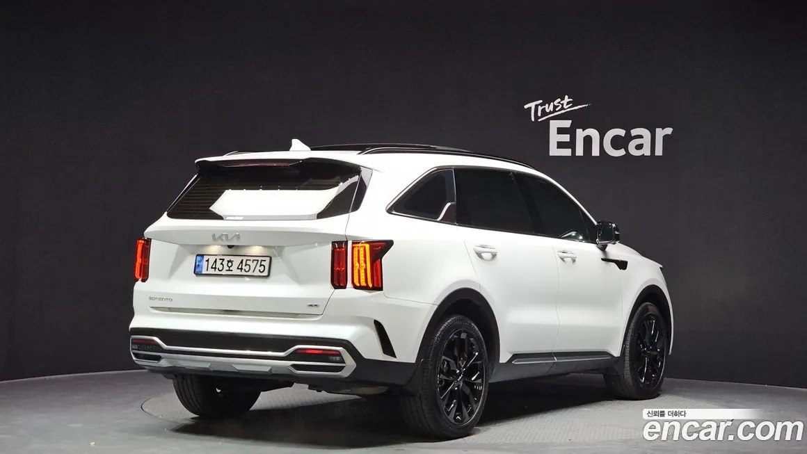 Kia Sorento — фото 4