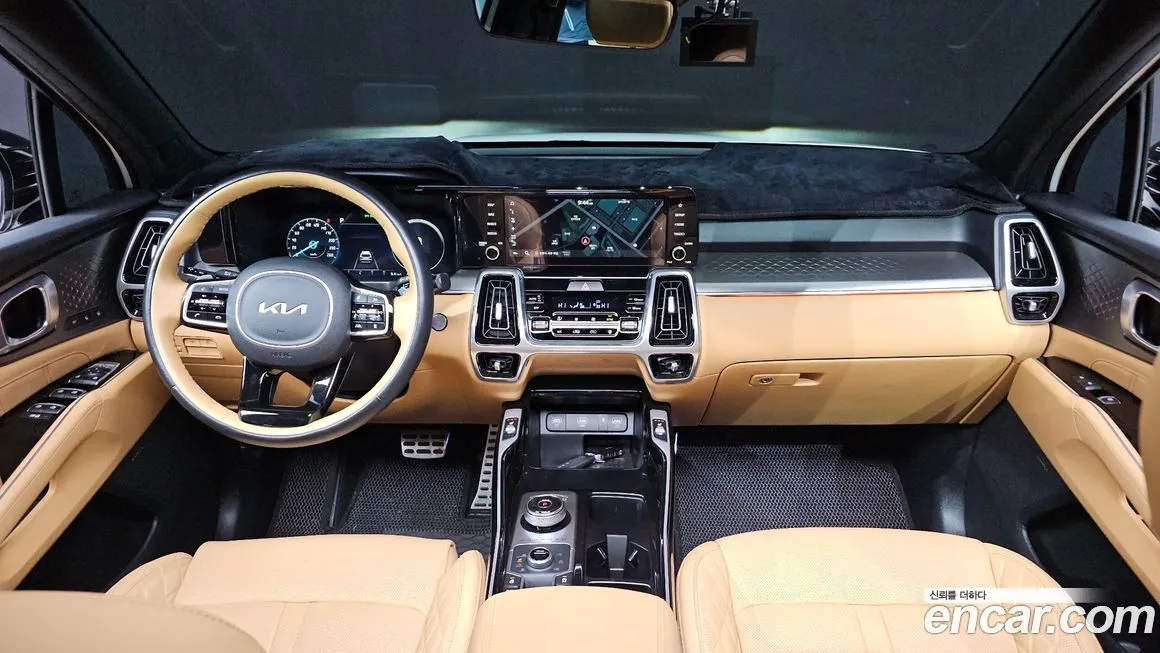 Kia Sorento — фото 8