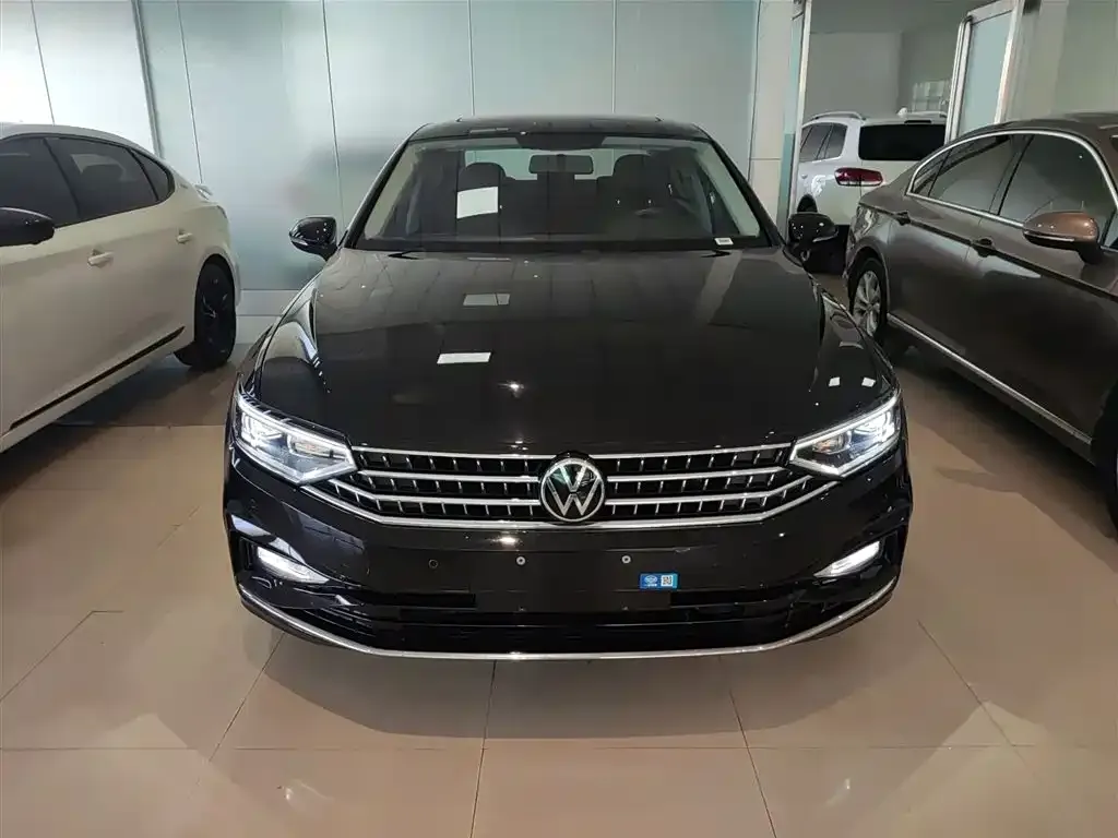 Volkswagen Magotan 2025 из CN, фото 9