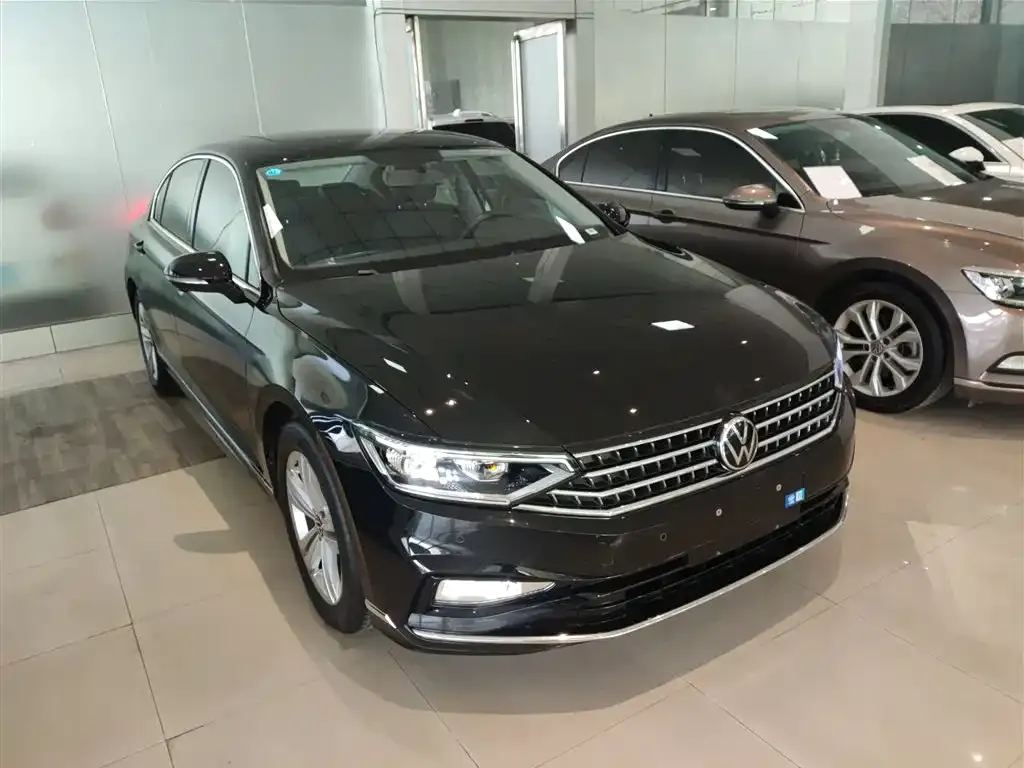 Volkswagen Magotan 2025 из CN, фото 4