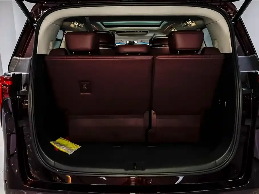 Buick Century 2025 из CN, фото 9