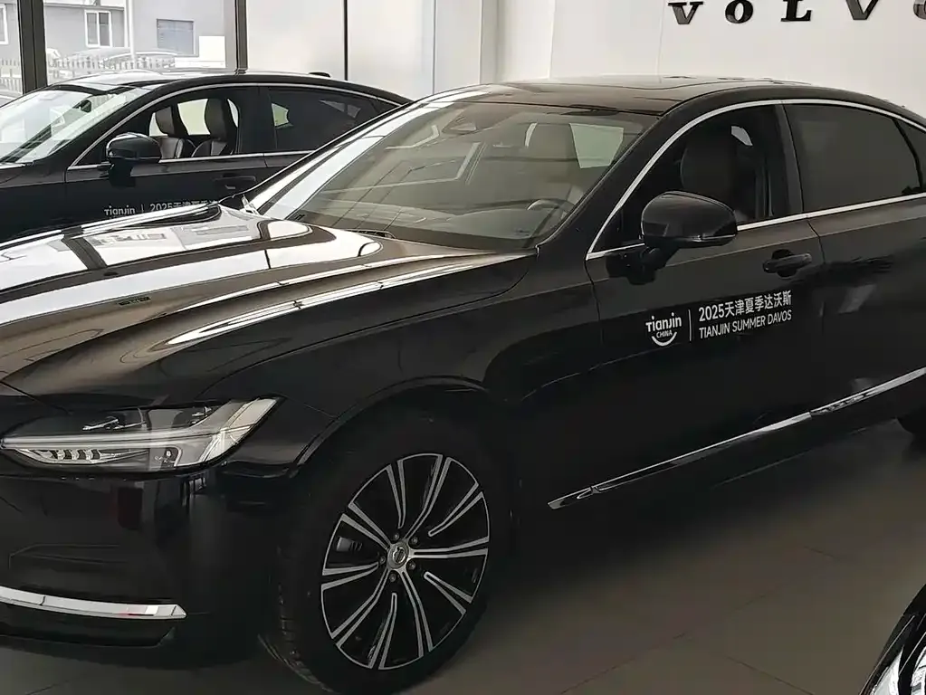 Volvo S90 2025 из CN, фото 9