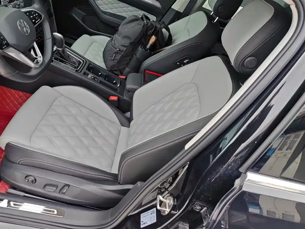 Volkswagen Magotan 2024 из CN, фото 7