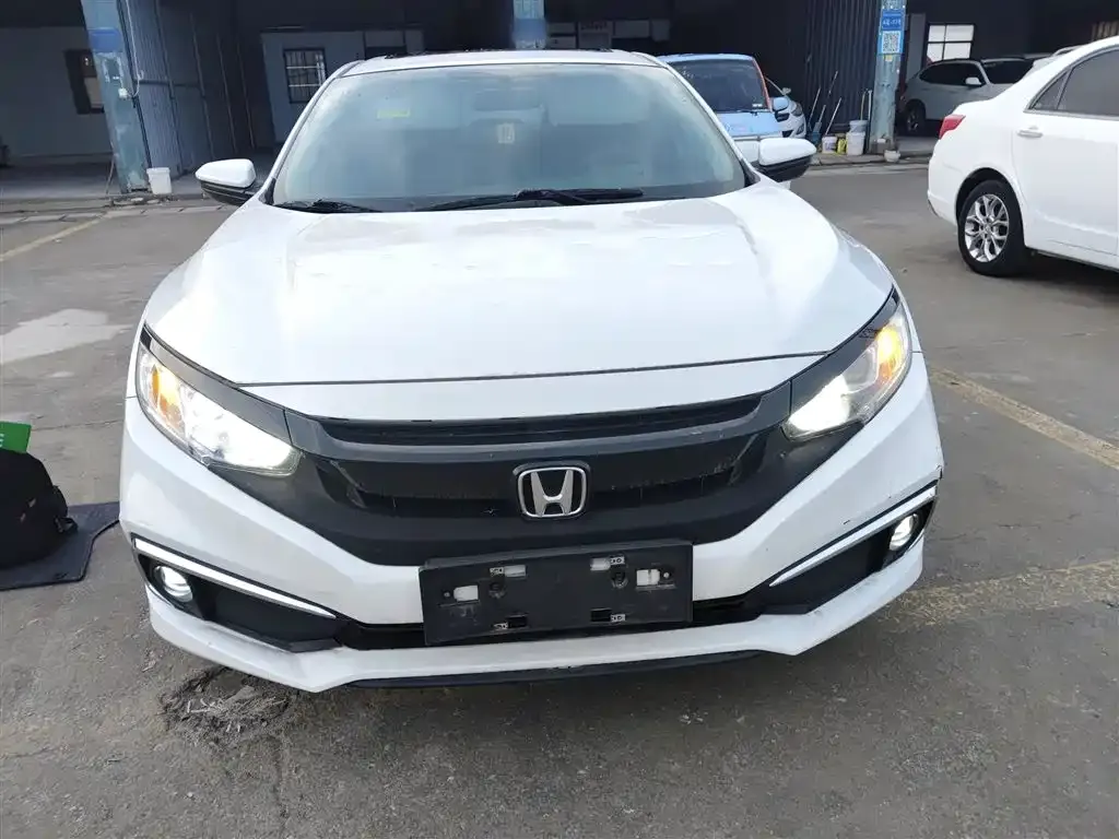 Honda Civic — фото 3