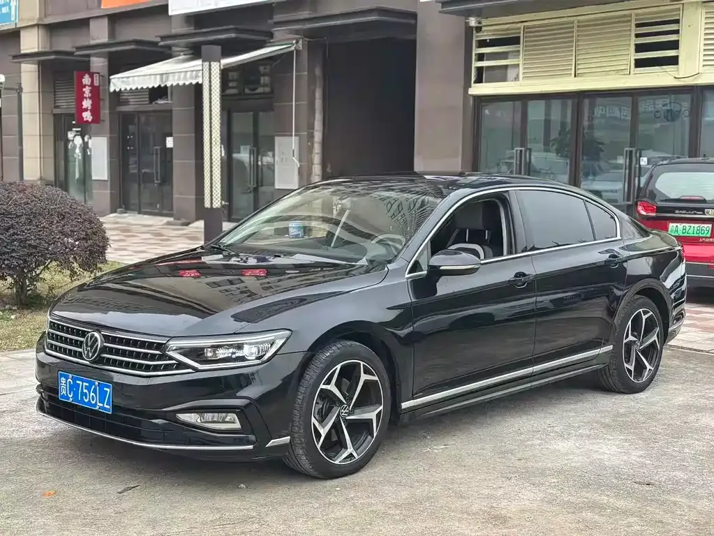 Volkswagen Magotan 2023 из CN, фото 1