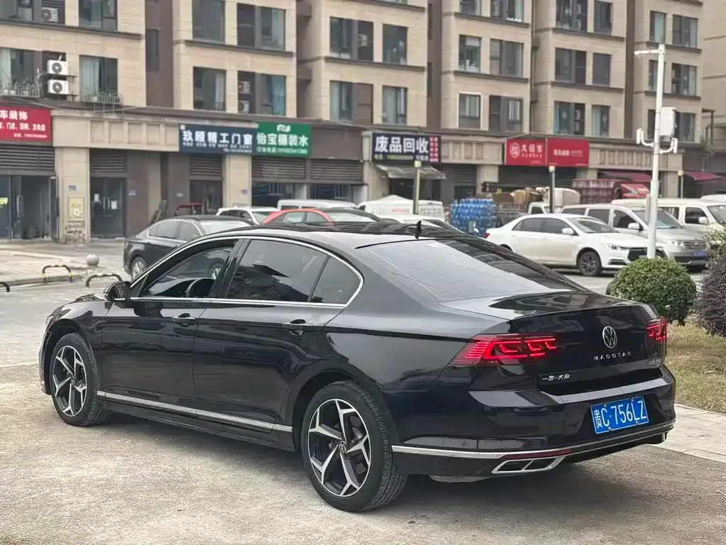 Volkswagen Magotan 2023 из CN, фото 7