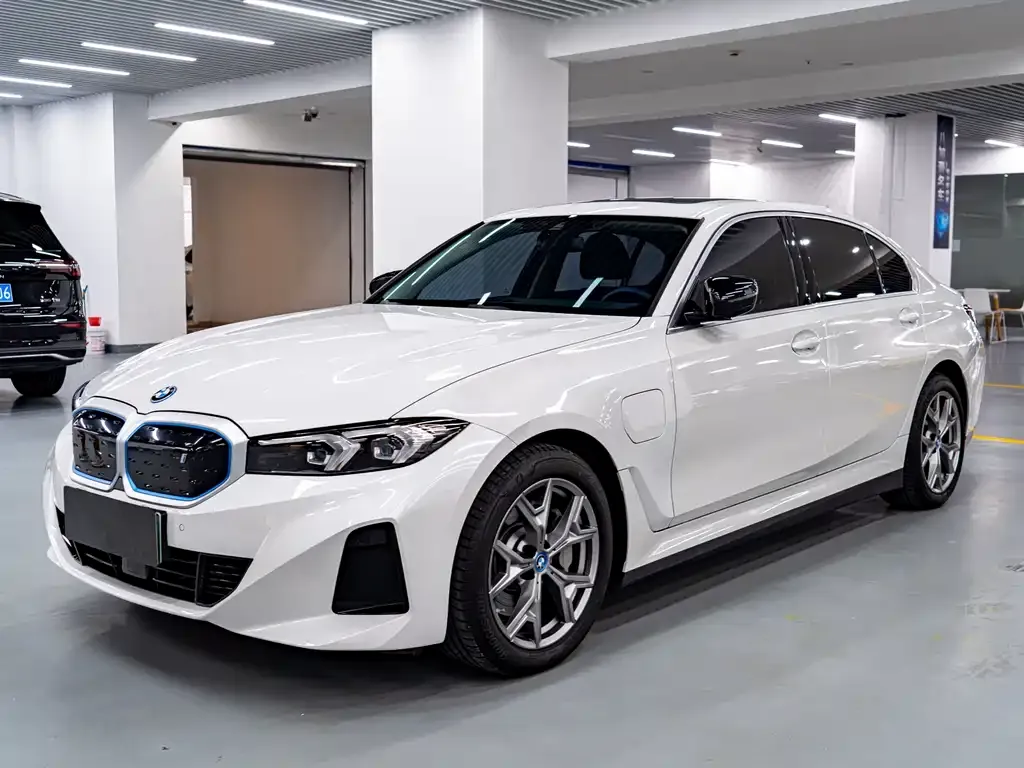 BMW i3 2023 из CN, фото 1