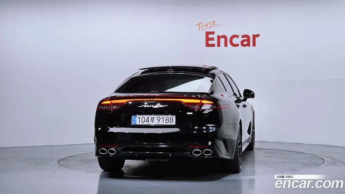 Kia Stinger 2023 из KR, фото 2