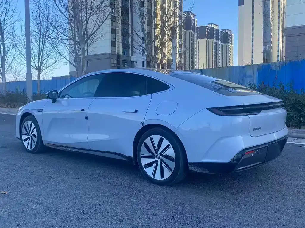 Geely Galaxy E8 2024 из CN, фото 9