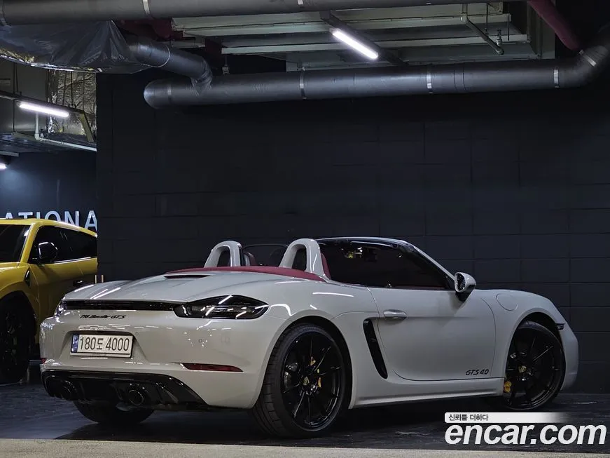 Porsche 718 2023 из KR, фото 6