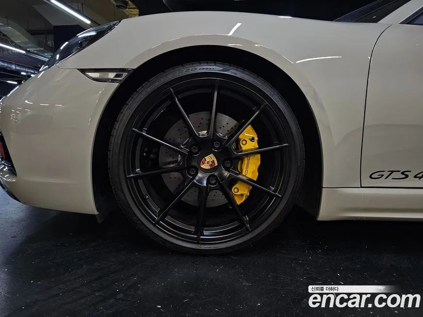 Porsche 718 2023 из KR, фото 7