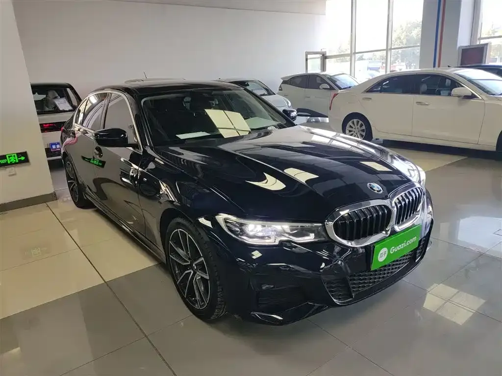 BMW 3 Series 2021 из CN, фото 2