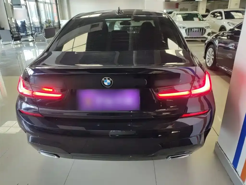 BMW 3 Series 2021 из CN, фото 3