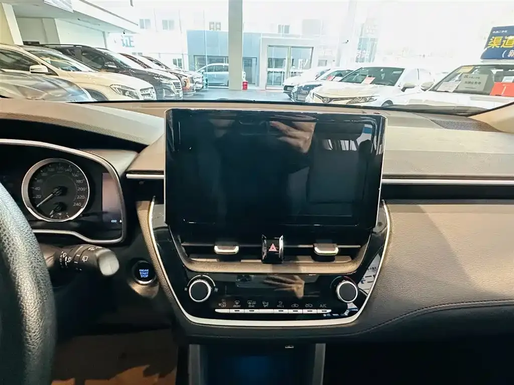 Toyota Frontlander 2022 из CN, фото 4