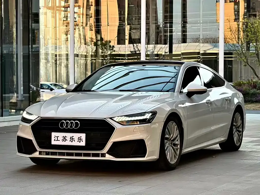 Audi A7 2021 из CN, фото 1