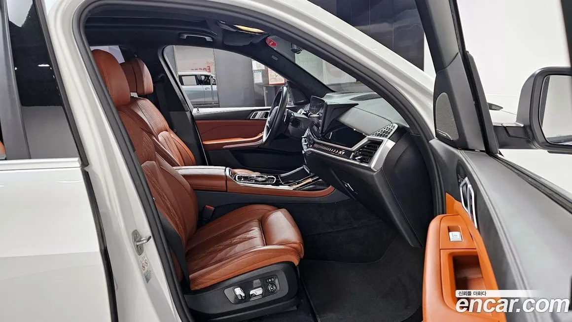 BMW X7 2024 из KR, фото 9
