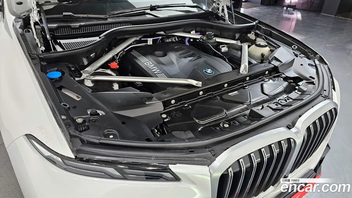 BMW X7 2024 из KR, фото 8