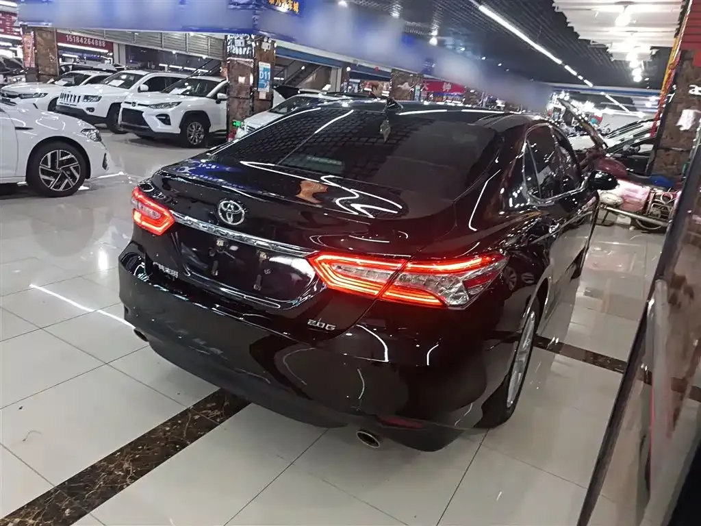 Toyota Camry 2022 из CN, фото 7