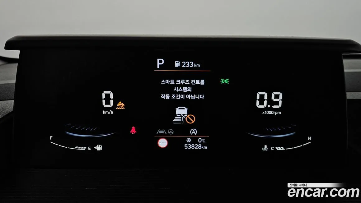 Hyundai Staria — фото 2
