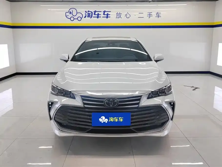 Toyota Avalon 2022 из CN, фото 6