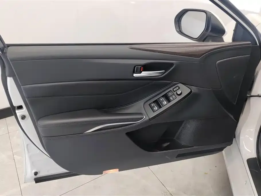 Toyota Avalon 2022 из CN, фото 7