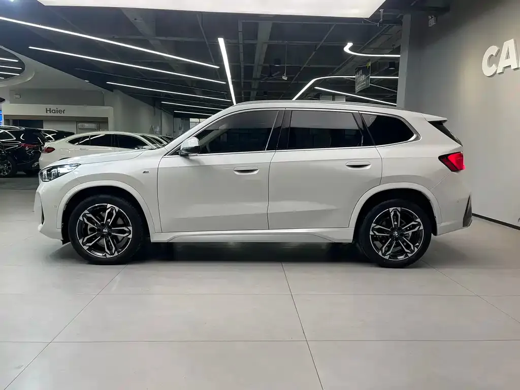 BMW X1 2024 из CN, фото 5