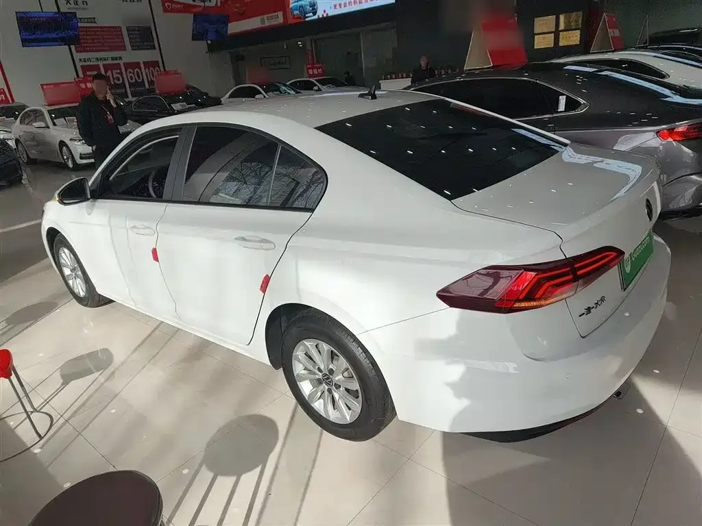 Volkswagen Bora 2023 из CN, фото 7
