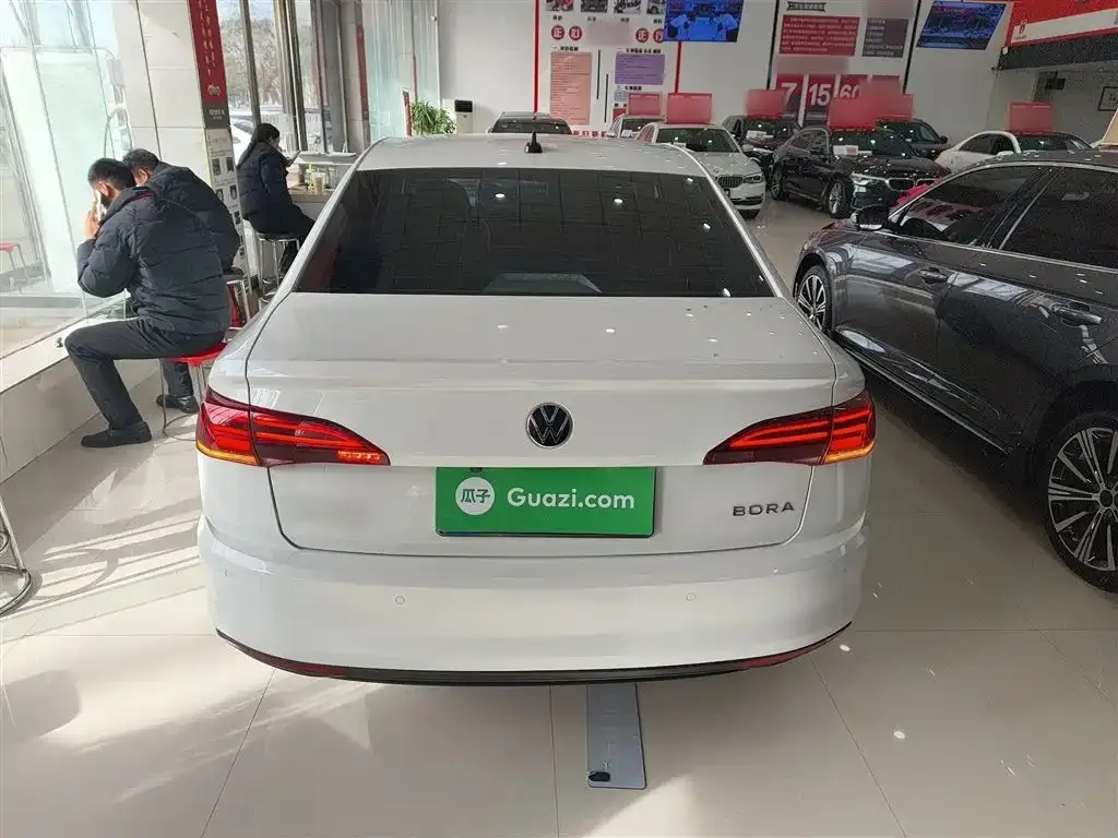 Volkswagen Bora 2023 из CN, фото 3