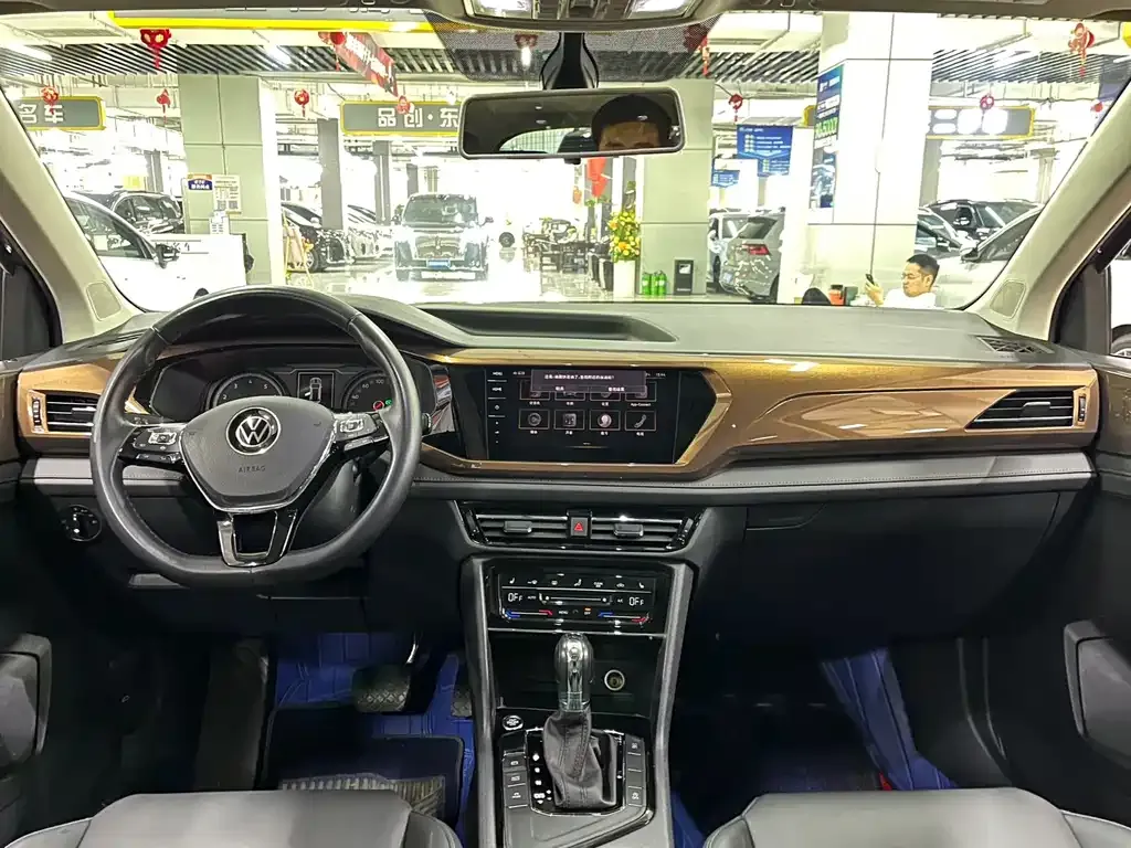 Volkswagen Tharu 2022 из CN, фото 5