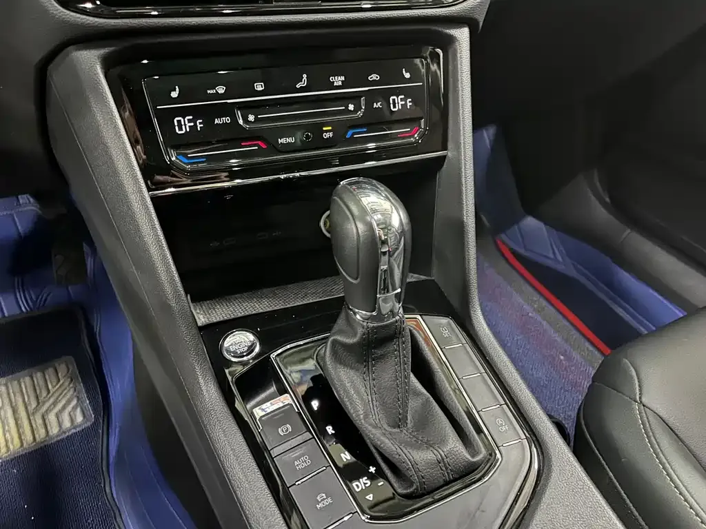 Volkswagen Tharu 2022 из CN, фото 8