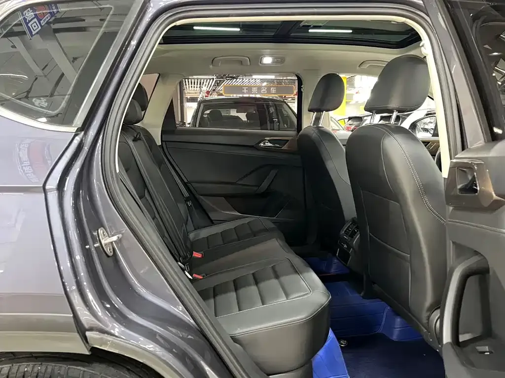 Volkswagen Tharu 2022 из CN, фото 10