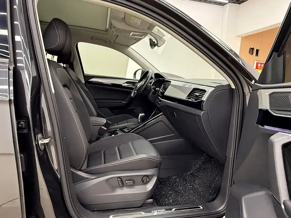 Volkswagen Tayron 2021 из CN, фото 9