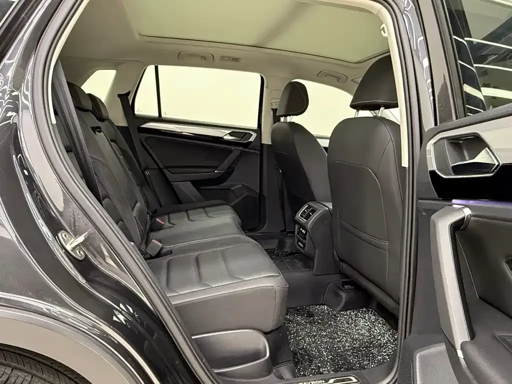 Volkswagen Tayron 2021 из CN, фото 8