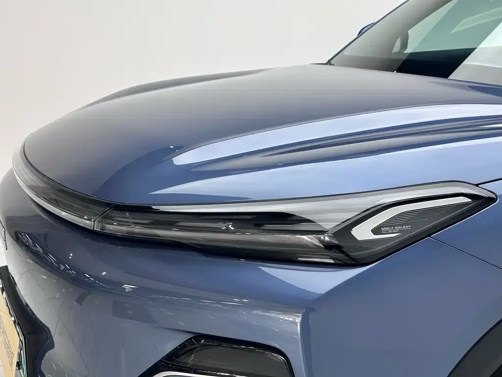 Geely 银河星舰7 — фото 3