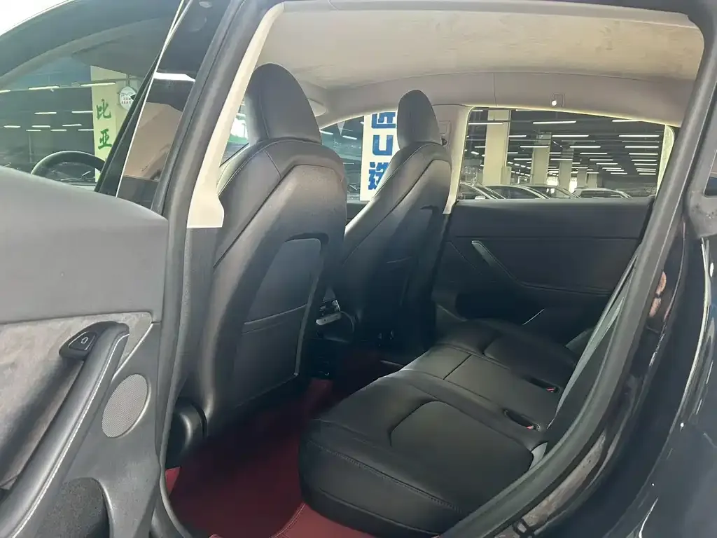 Tesla Model Y 2024 из CN, фото 7