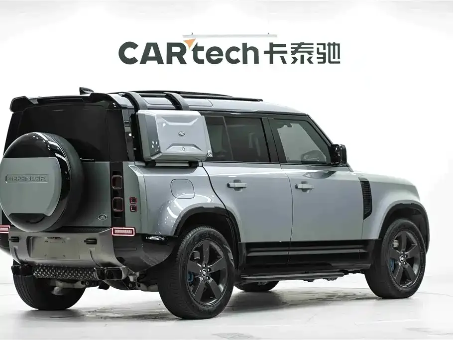 Land Rover Defender — фото 10