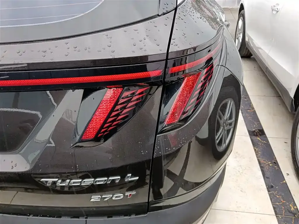 Hyundai Tucson 2022 из CN, фото 8