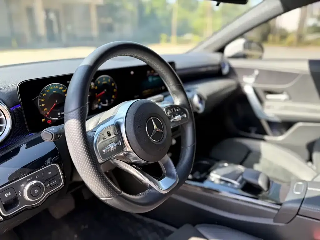 Mercedes-Benz A-Class 2022 из CN, фото 4