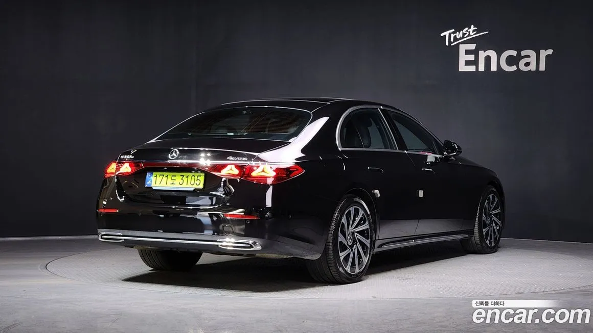 Mercedes-Benz E-Class 2025 из KR, фото 2