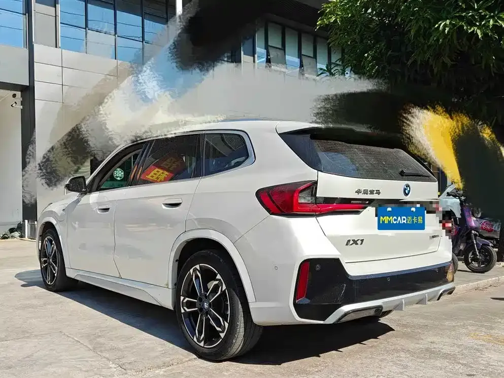 BMW iX1 2023 из CN, фото 4