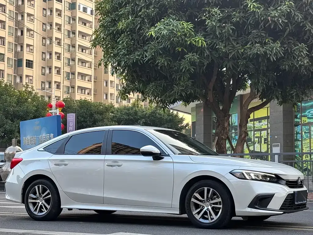 Honda Civic — фото 5