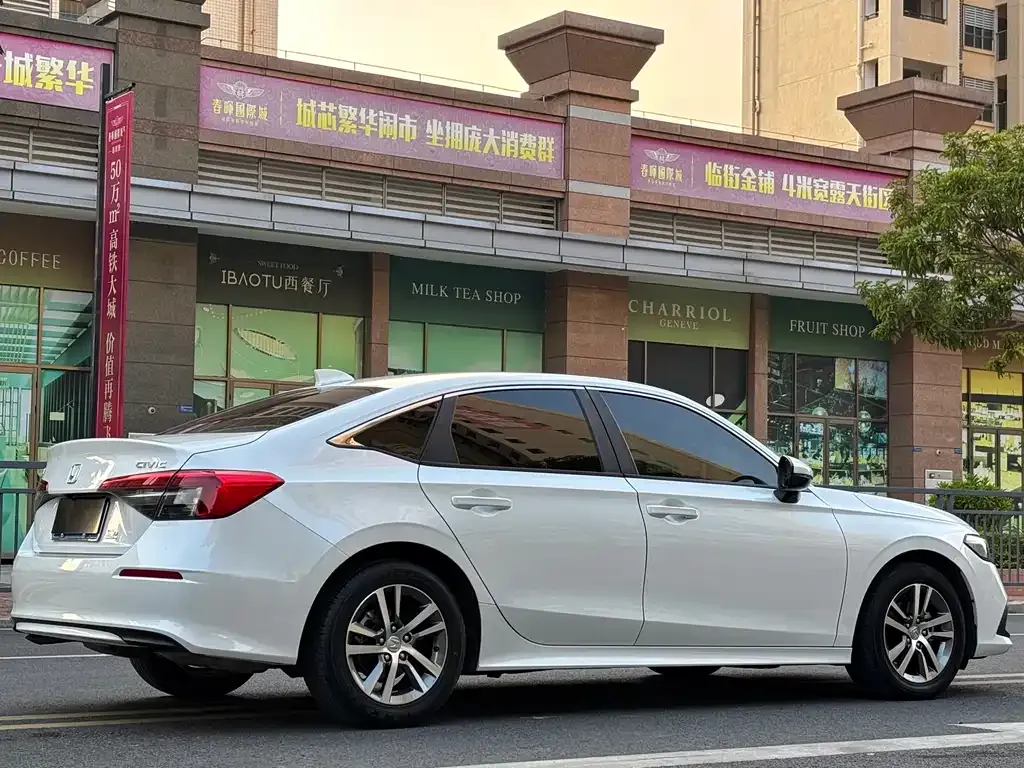 Honda Civic — фото 2