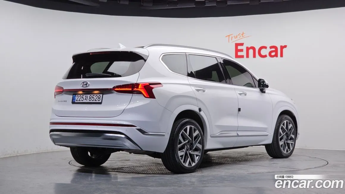 Hyundai Santafe — фото 3