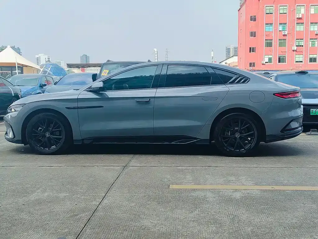 BYD Han 2025 из CN, фото 6