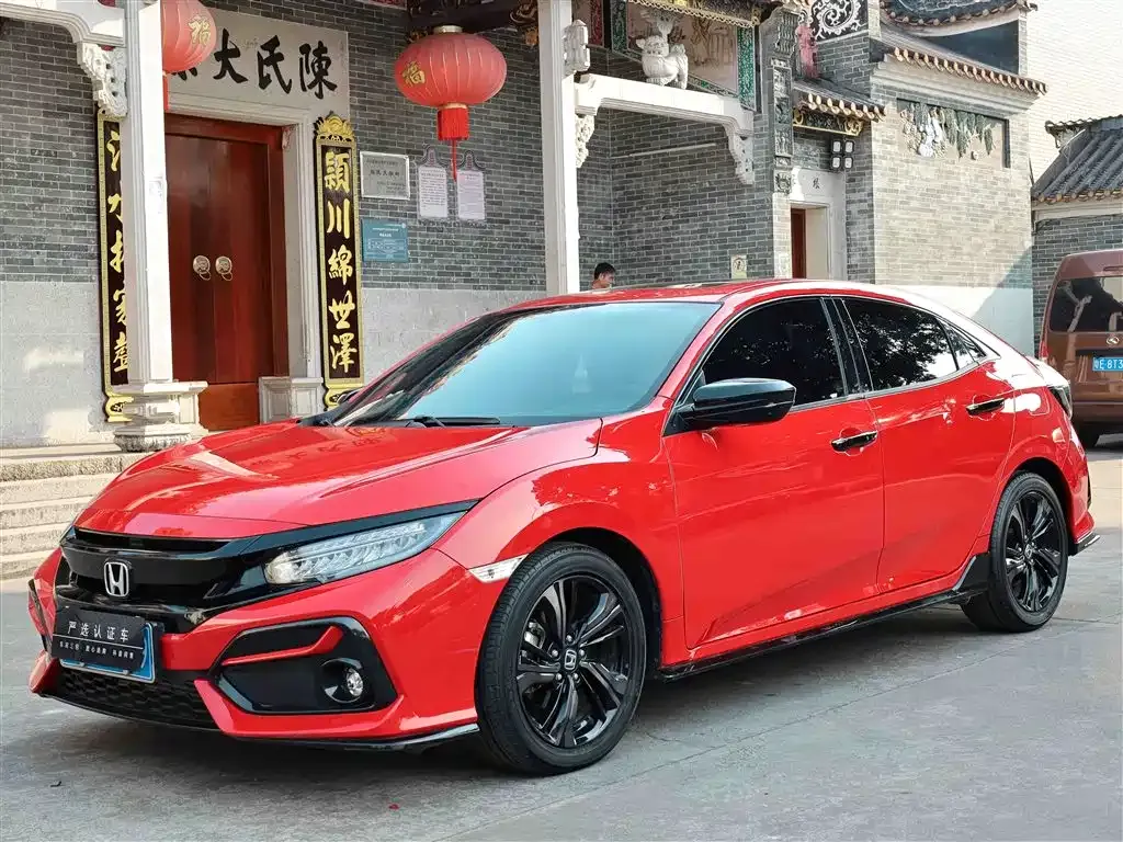Honda Civic — фото 1